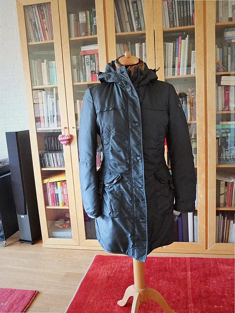 Peuterey Daunen-Mantel Gr. 38 (it.44) in Top-Zustand