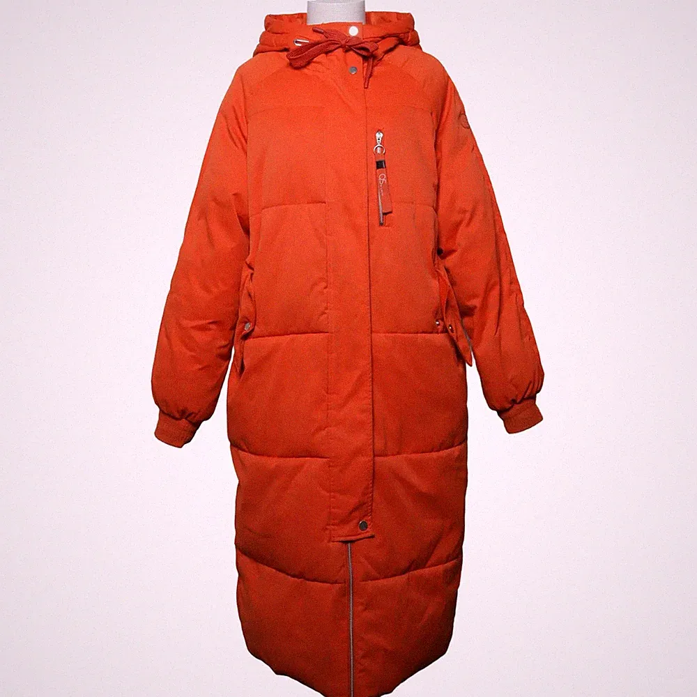 Orange Daunenmantel