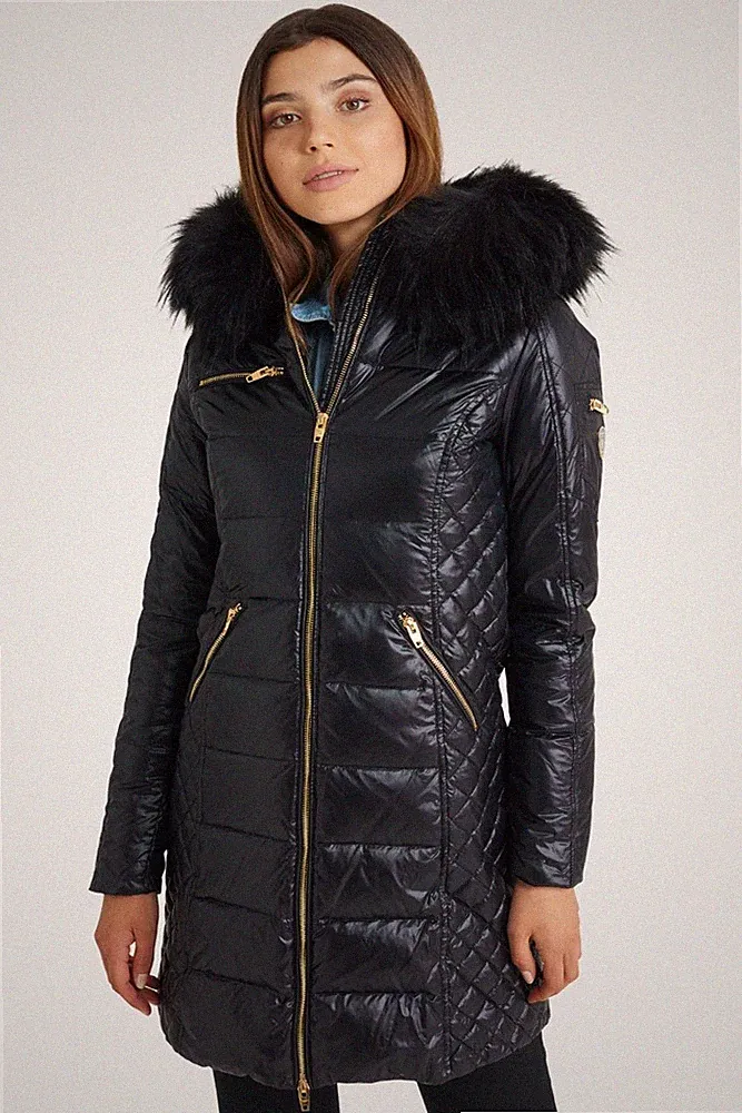 Rockandblue Daunenjacke Damen Ciara schwarz nachhaltige Daunen abnehmbare Kapuze