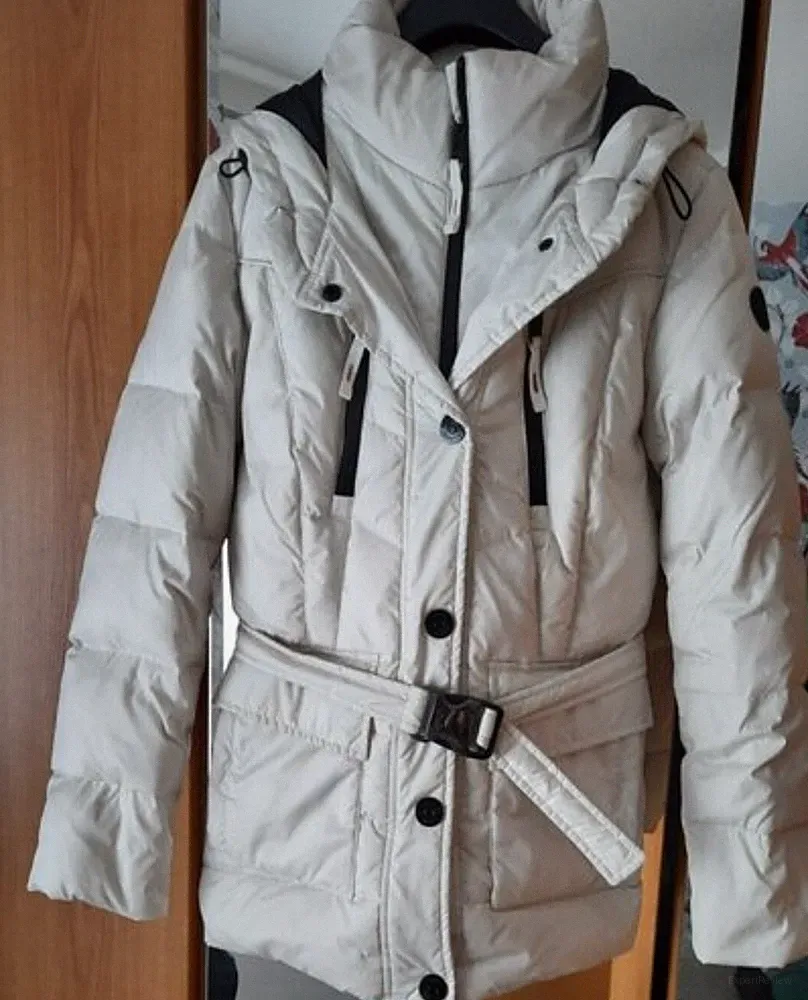 s.Oliver Jacke Mantel Winterjacke mit Kapuze Daunenjacke Outdoorjacke Gr. 36