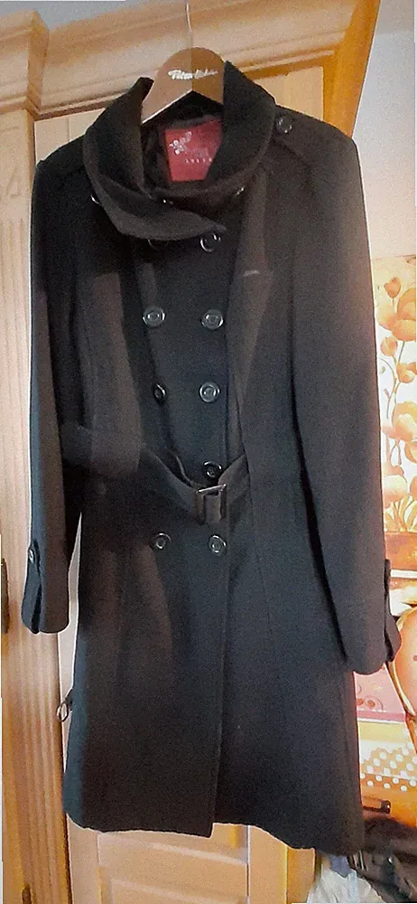SCHICKER MANTEL GRÖSSE 42 - NEU