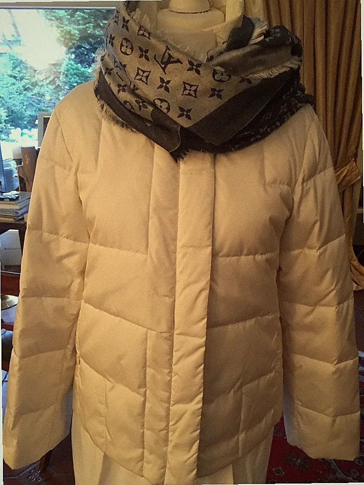 STRENESSE BLUE ELEGANTE DAUNEN JACKE MANTEL WINTER SKI WOLLWEISS NEU 42