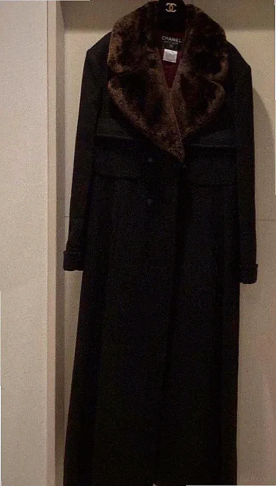 Super seltener Top Qualität Chanel Kaschmir Biberfellkragen langer Mantel...