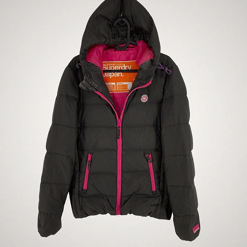 Superdry JAPAN Dunkelgrau Kapuzen Daunen Pufferjacke Mantel Größe S