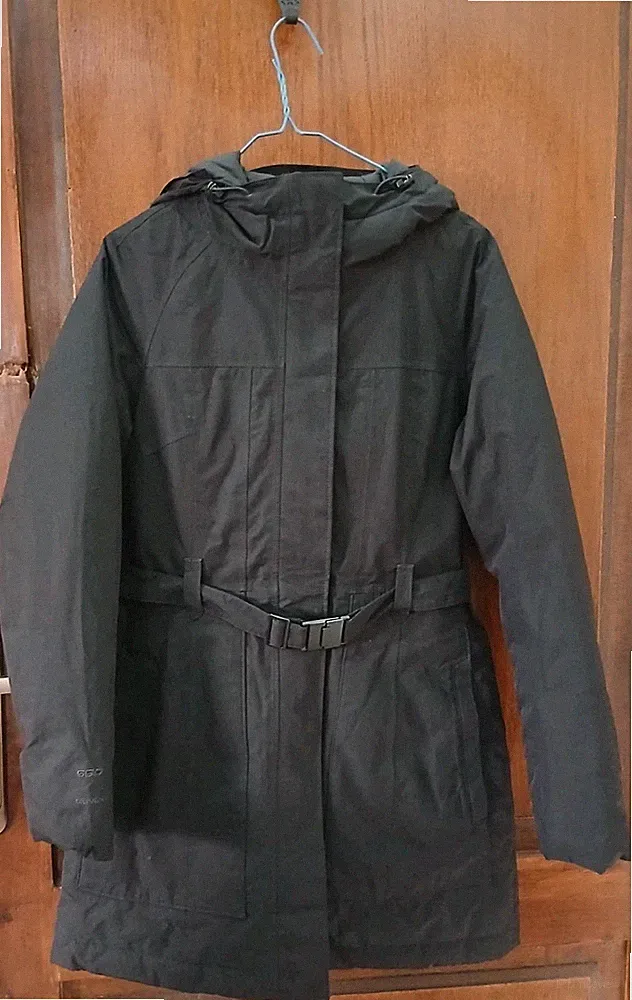 The North Face Damen DryVent 550 Daunenparka schwarz Kapuze Gürtel Jacke SP...