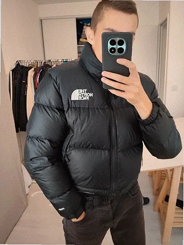 The North Face Nuptse 700 kurze schwarze Daunenjacke Größe M
