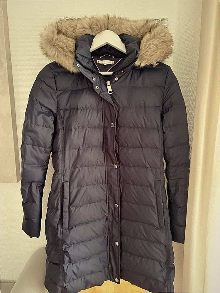 Tommy Hilfiger Damen Steppmantel Blau Kapuze Kunstfellbesatz Logo Gr. S