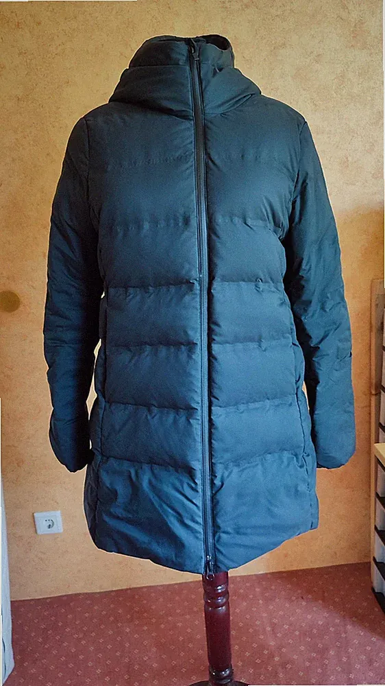 UNIQLO Daunenmantel Damen, Gr. M, schwarz