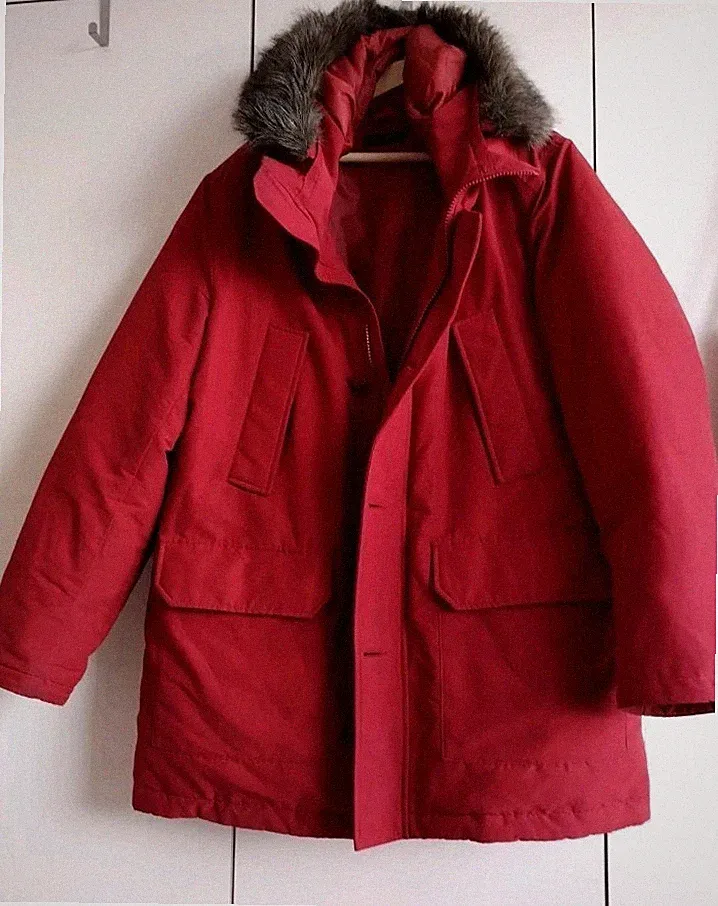 UNIQLO HERREN ULTRAWARMER DAUNENMANTEL ROT