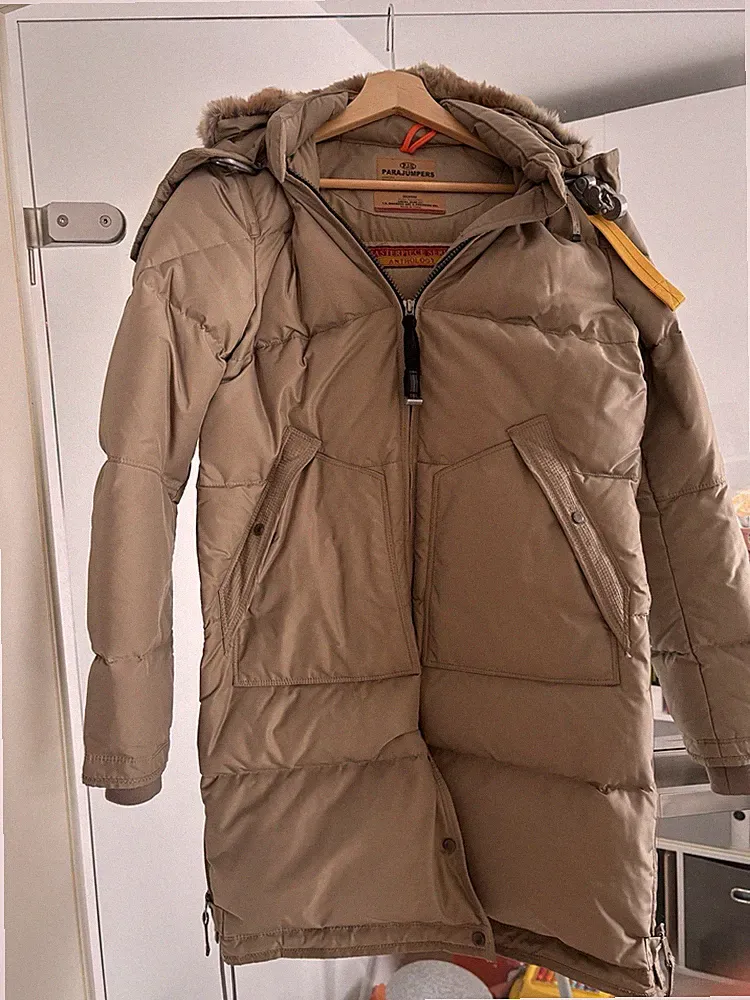 Verkaufe Daunenmantel Von Para Jumpers Größe 36/38
