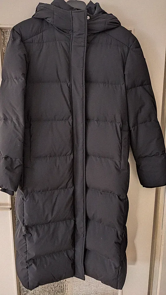 Winter Daunen Steppmantel von "GUESS" (Gr-M)