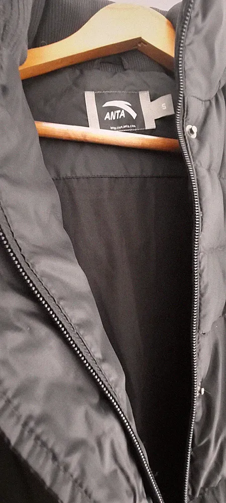 Winter Daunenjacke ANTA SPORT Gr. S Mit Kapuze Top Zustand