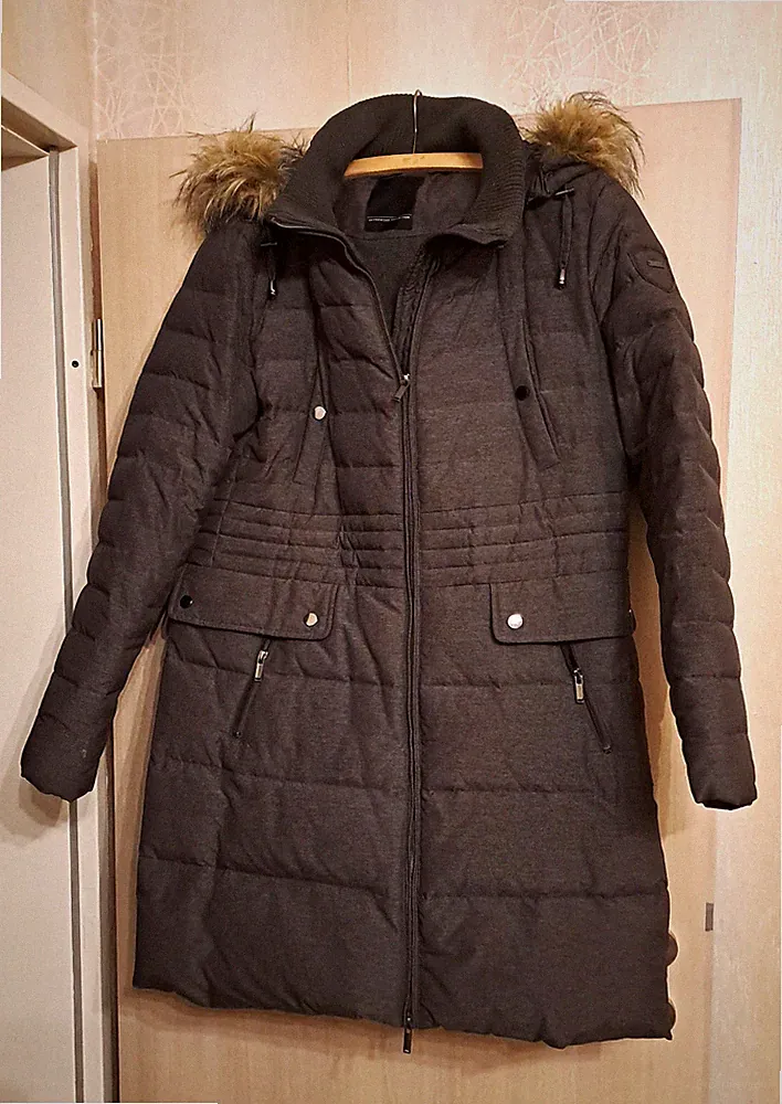 Yessica 44 Daunen Mantel grau Damen Federn mit Kapuze Wintermantel